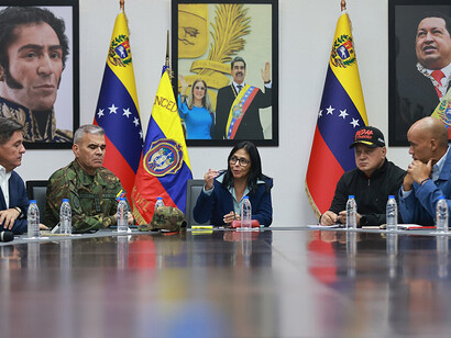 La presidenta encargada de Venezuela, Delcy Rodríguez, a cargo de una reunión estratégica con el Consejo de Ministros, 4 de enero de 2026