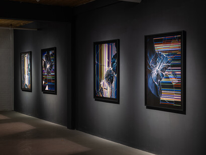 Oli Sorenson, Video pistoletto, vue de l'exposition. Avec l'aimable autorisation d'Art Mûr