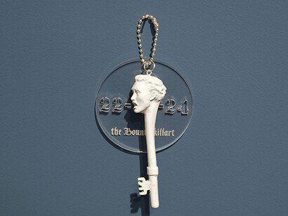 The Bounty Killart, Apriti Sesamo 2, 2014, resina, cm 13 x 7 x 3