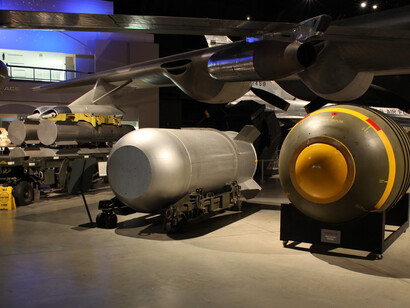 The MK-17, displayed at the National Museum of the US Air Force, was the first operational thermonuclear weapon deployed by the United States Air Force, commonly known as the “H-bomb,” in which hydrogen nuclei fuse under extreme heat and pressure to release unprecedented amounts of energy