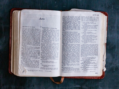 Slaveholders and pro-slavery preachers pulled isolated passages out of context, especially from the Old Testament and a few New Testament lines like “slaves, obey your masters”, and ignored everything that challenged slavery