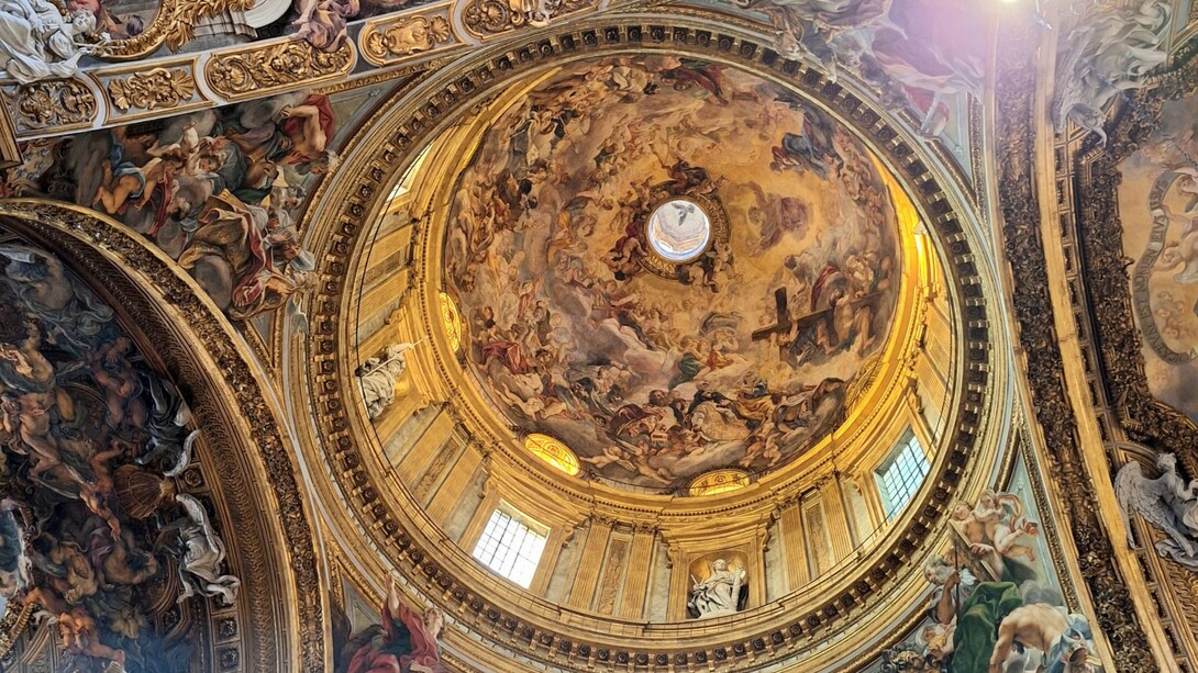 Baciccio, "Il Paradiso inneggiante a Gesù", Chiesa del Gesù, cupola. Ph. Angelica Maria Luciani. Roma, Italia