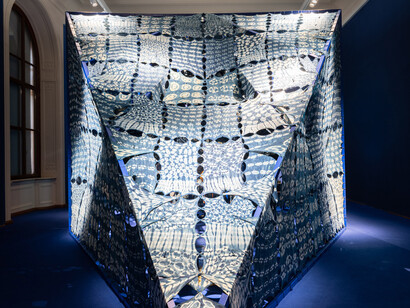 Tabita Rezaire, Calabash nebula: cosmological tales of connection, ausstellungsansicht. Mit freundlicher genehmigung des Weltmuseums Wien