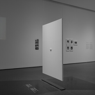 Yoko Ono, Música de la mente, vista de exhibición. Cortesía de MCA Chicago