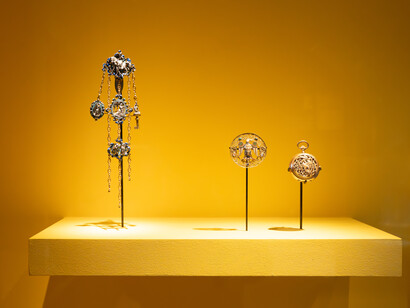 The middle ages of the 19th century : Creations and forgeries in the decorative arts, exhibition view. Courtesy of the Musée de Cluny