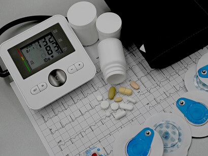 Electrocardiogram (ECG) tracing with multiple leads, used in the early detection and clinical monitoring of heart disease