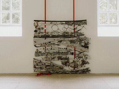 Claye Bowler, Dig me a grave, exhibition view. Courtesy of Yorkshire Sculpture Park