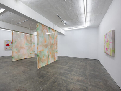 Betsy Bradley, Upwelling, exhibition view. Courtesy of Seventeen Gallery