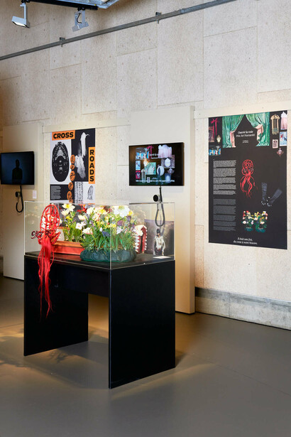 Künstlerische residenz 2026: 11. Ausgabe des Prix Art Humanité, ausstellungsansicht. Mit freundlicher genehmigung des Internationalen Rotkreuz- und Rothalbmondmuseums