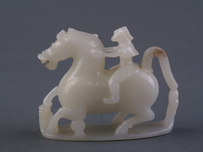 Round-carved white jade sculpture "Celestial immortal riding a galloping horse", western Han dynasty (202 BCE–8 CE), unearthed in the vicinity of the Wei Mausoleum of the Emperor Yuan of the Han dynasty in Xinzhuang, Zhouling, Xianyang, Shaanxi Province in 1966. Courtesy of the Xianyang Museum