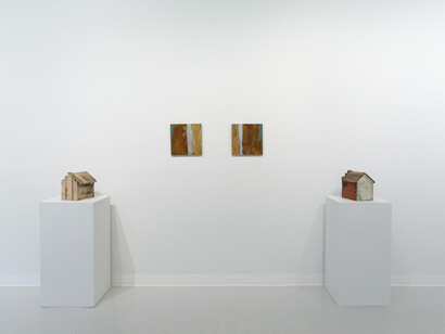 Willie Little, In my own little chair, exhibition view. Courtesy of Russo Lee Gallery