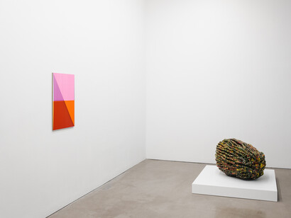 Various artists, Rotation, exhibition view. Courtesy of Galerie Thomas Schulte