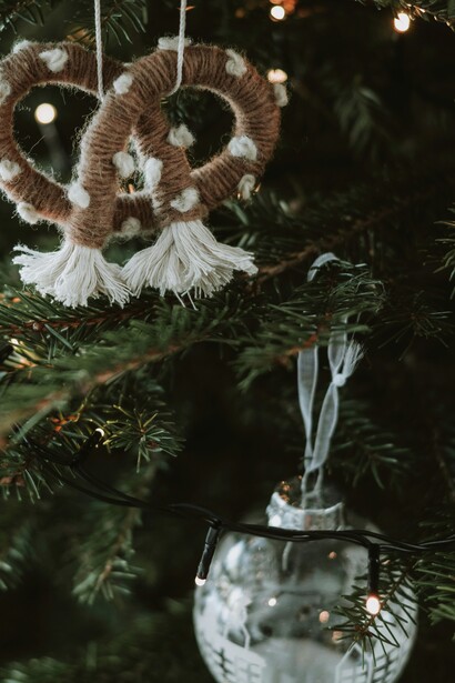 Il tempo che passa ricorda il valore delle relazioni autentiche e della gratitudine