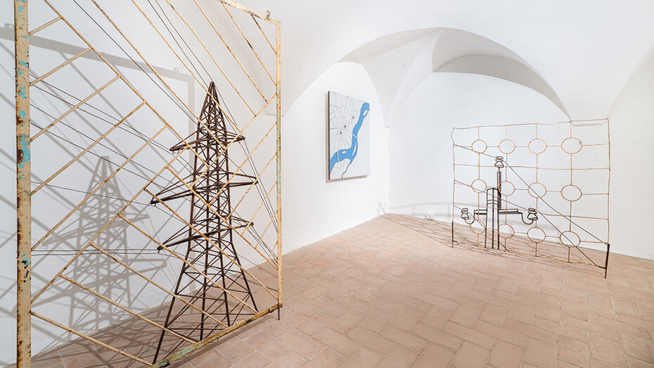 Zhanna Kadyrova, Instrument, exhibition view. Courtesy of Galleria Continua