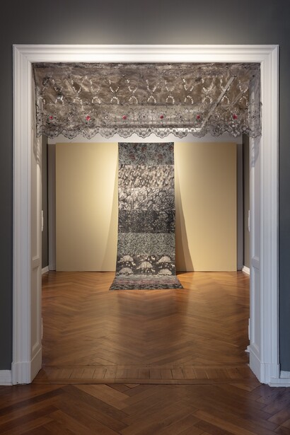 Neriman Polat, Groundless, exhibition view. Courtesy of Zilberman Gallery