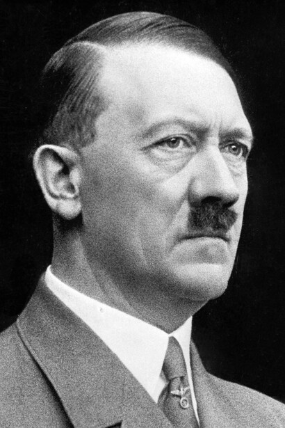 Hitler surge como el espejo oscuro en el que se reflejan los totalitarismos del siglo XX, recordando hasta qué punto el fanatismo puede confundirse con grandeza histórica