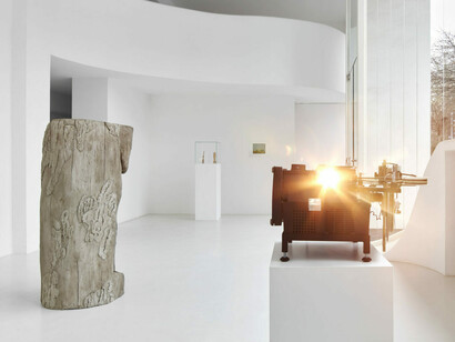 Laurent Le Deunff, Kuriosität, exhibition view. Courtesy of Sies + Höke Galerie