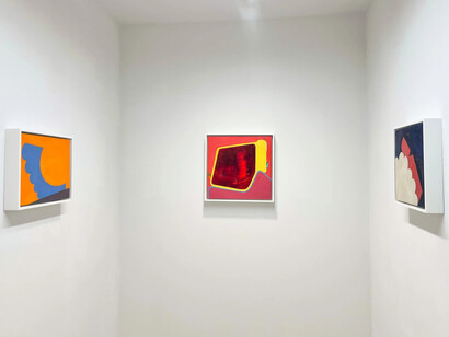 Fran Shalom, Everyday improvisations, exhibition view. Courtesy of Kathryn Markel Fine Arts