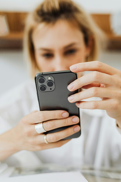 El verdadero liderazgo no surge de sumarse a la conversación del momento, sino de sostener una visión que antecede y excede la coyuntura