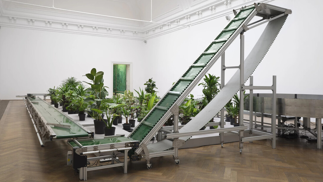 Bagus Pandega, Sumber alam, exhibition view. Courtesy of Kunsthalle Basel