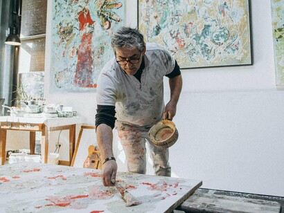 A arte contemporânea é, sem sombra de dúvida, inexequível na sua própria lógica, ora uma arte sem igual...  Controversa, meditativa, mas afinada para o espanto performativo