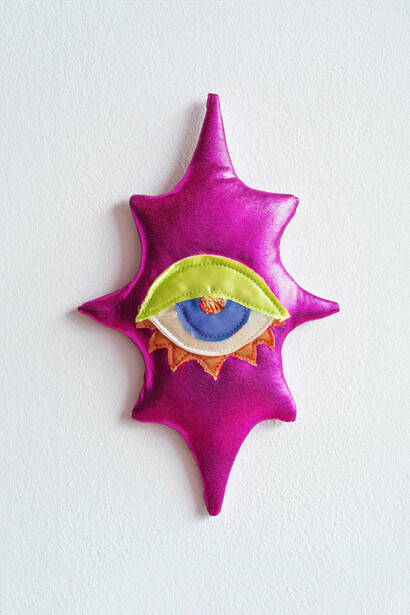 Hemaseh Manawi Rad, Opulence, 2024. Courtesy of Galerie Bart