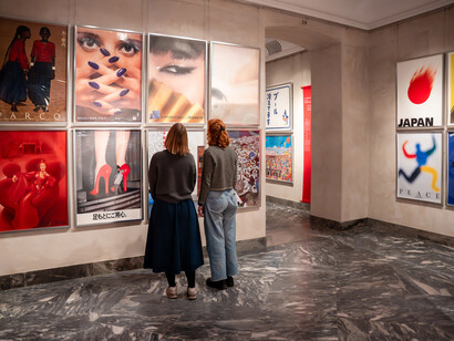 Japan modern poster, exhibition view. Courtesy of Designmuseum Danmark