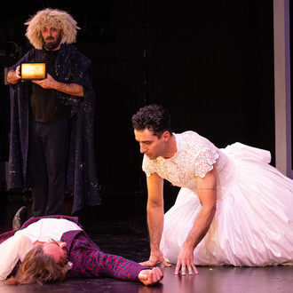 Ein sommernachtstraum. Mit freundlicher genehmigung des Residenztheater