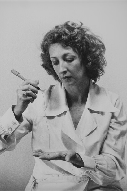 Helena Almeida, Desenho habitado (detail), 1975. Courtesy of Prats Nogueras Blanchard