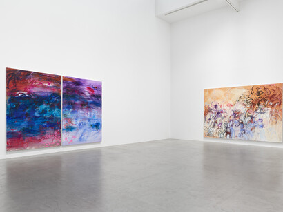 Janaina Tschäpe, A gush of wind (Atemraum), exhibition view. Courtesy of Galerie Max Hetzler
