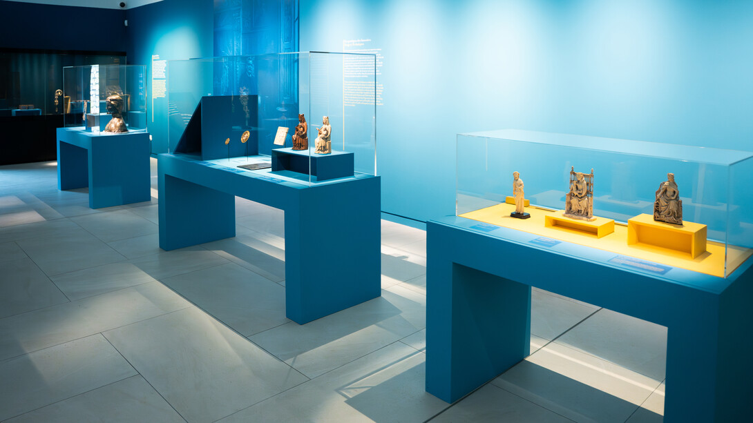 Le moyen âge du XIXe siècle. Créations et faux dans les arts précieux, vue de l'exposition. Avec l'aimable autorisation du Musée de Cluny