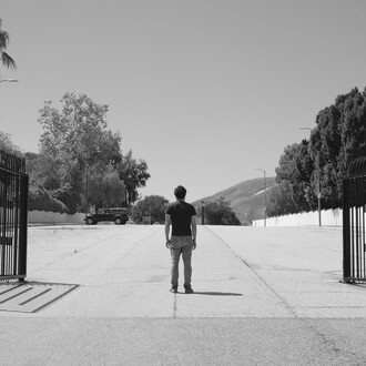 David Horvitz, At the limits of the city, 2025. Courtesy of ChertLüdde Gallery