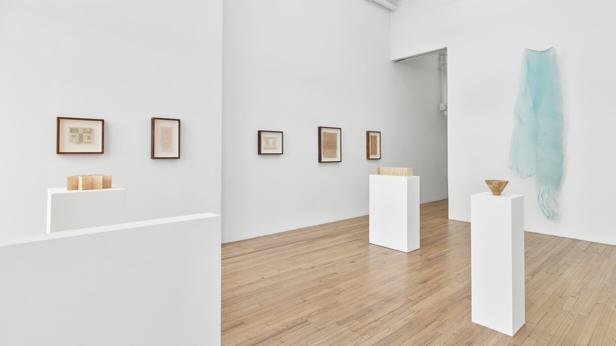 Kay Sekimachi, A personal archive, exhibition view. Courtesy of Andrew Kreps Gallery