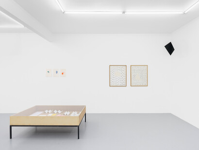 Bernard Villers, Collage, décollage, recollage, vue d'exposition. Avec l'aimable autorisation de la galerie Irène Laub