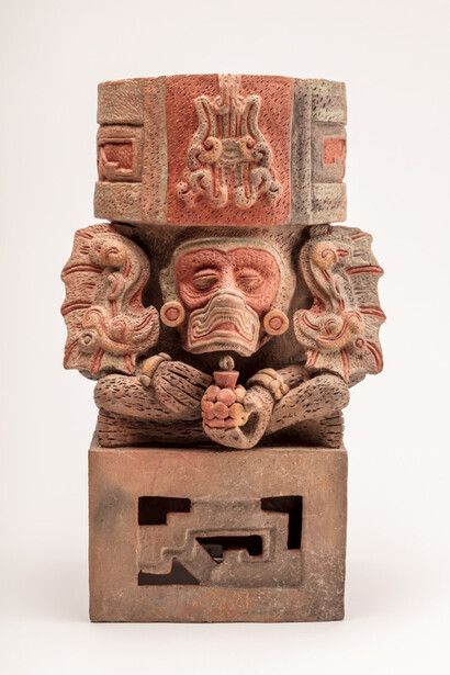 Urna funeraria, Mixtec, Mexico, Oaxaca, 300–600 C.E. Courtesy of The Nelson-Atkins Museum