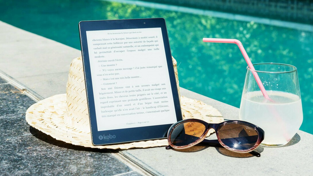 A leitura, como a conhecemos, começou a ganhar forma por volta de 3.200 a.C., quando as primeiras formas de escrita surgiram. Os sumérios, na Mesopotâmia, criaram os primeiros sistemas de escrita cuneiforme, usados para registrar transações comerciais, leis e eventos importantes. Mas, nessa época, a leitura era privilégio de poucos — sacerdotes, escribas e membros da elite