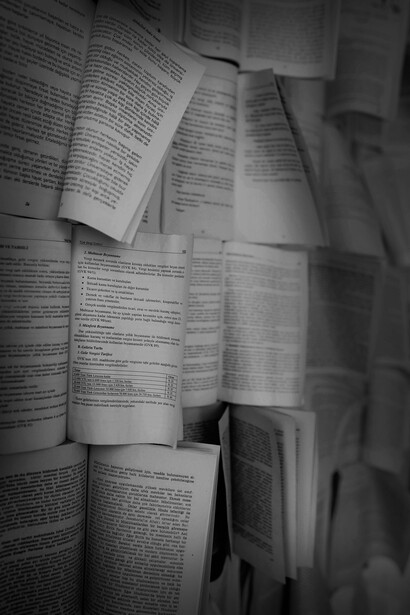 La historia derritiéndose en la persistencia de la memoria