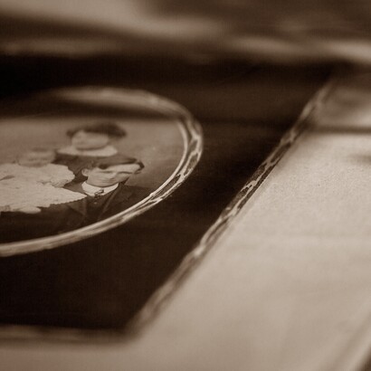 Chi mi conosce più di ciò che vivo, chi è che mi conosce mentre vivo? Cos’è che salva? Chi mi salva?