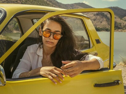 O marketing da Gurgel era baseado no orgulho nacional. João Gurgel frequentemente fazia críticas às multinacionais que, segundo ele, não investiam em pesquisas no Brasil e apenas montavam peças importadas. Seus discursos inflamados e sua persistência em desenvolver tecnologia própria chamavam atenção e despertavam simpatia popular