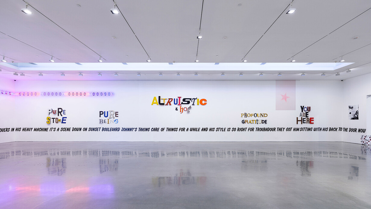 Jack Pierson, Curtains, exhibition view. Courtesy of Regen Projects 