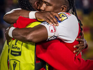 El rendimiento actual de Rodallega desarma la lógica de mercado que asocia juventud con valor y veteranía con decadencia inevitable