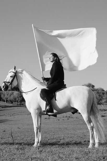 Marina Abramović, The hero, 2001. Mit freundlicher genehmigung des Albertina Museums