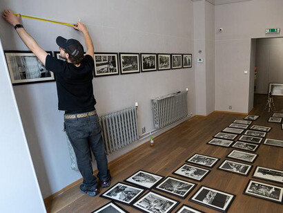 Daniel Šperl, Everydayness, exhibition view. Courtesy of Leica Gallery 