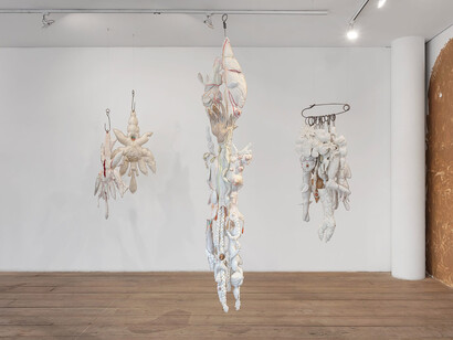 Various artists, Corpo de prova, exhibition view. Courtesy of Galeria Marilia Razuk