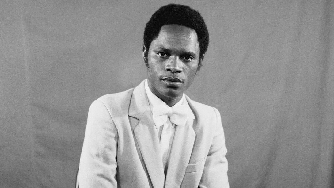 Samuel Fosso, Autoportrait, From the series 70's lifestyle (detail), 1975-1978. Courtesy of Yossi Milo Gallery