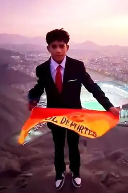 La espontaneidad y el carisma de Pol Deportes lo llevaron a los medios nacionales y finalmente a recibir apoyo del presidente para iniciar estudios superiores