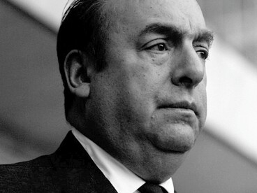 Delia del Carril, conosciuta come “La Hormiguita” (“la formichina”), fu compagna di Pablo Neruda per circa vent’anni, dal loro incontro negli anni ’30 fino alla separazione negli anni ’50. Nella foto Pablo Neruda in Italia nel 1963