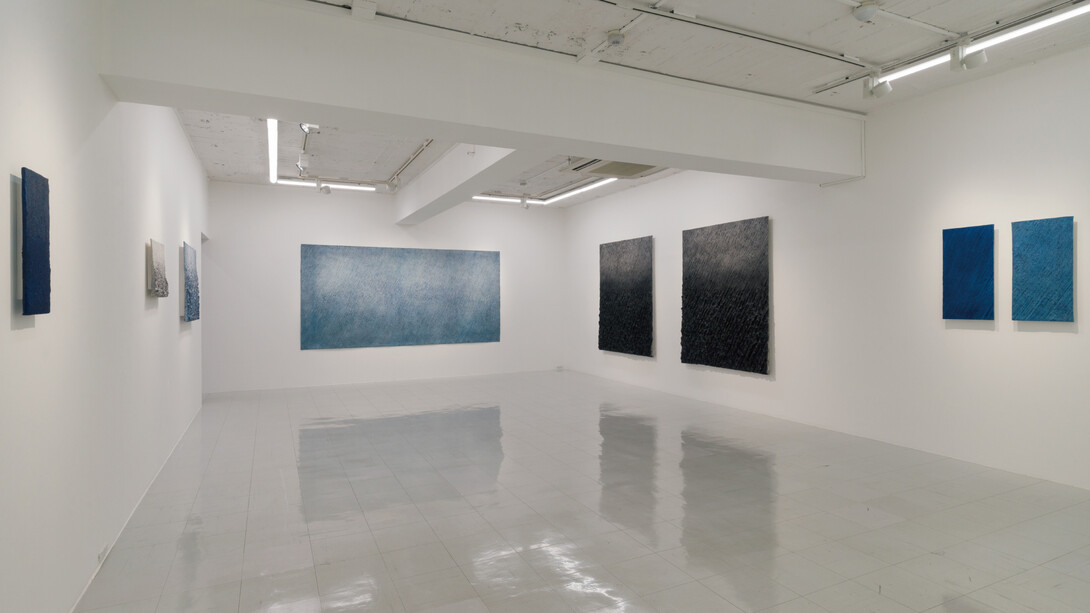 Lee JinWoo, 潤 Yoon, exhibition view. Courtesy of Tokyo Gallery + BTAP