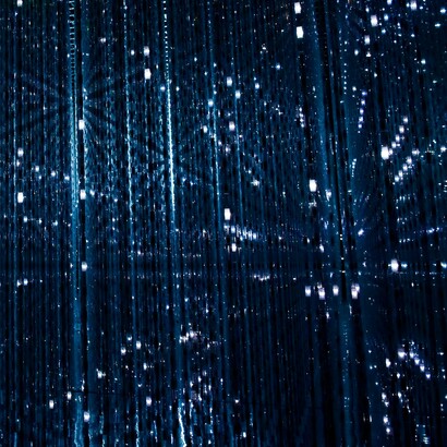 Per Vacca, solo comunità culturali resilienti possono preservare la conoscenza in periodi di crisi sistemica