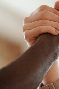 Forças que se unem para enfrentar desafios coletivos 